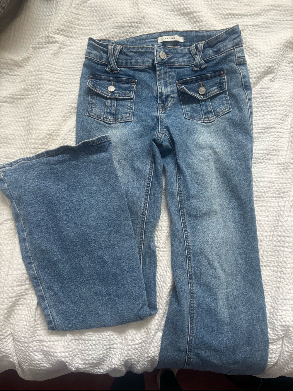 PacSun Women's Low Rise Blue Bootcut Jeans with Front Flap Pockets